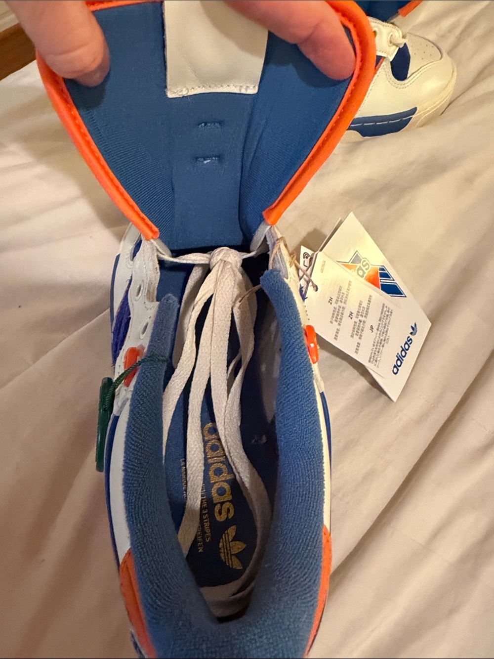 adidas Rivalry Low - FR 40/US 7 New York Knicks orange blue & white sneakers - Picture 11 of 17